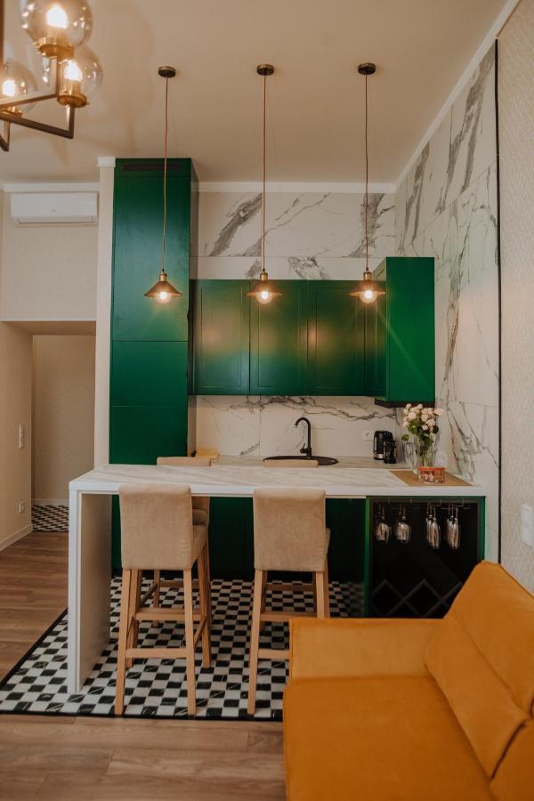 V.I.P Apartments Dominikanos Lwów Zewnętrze zdjęcie